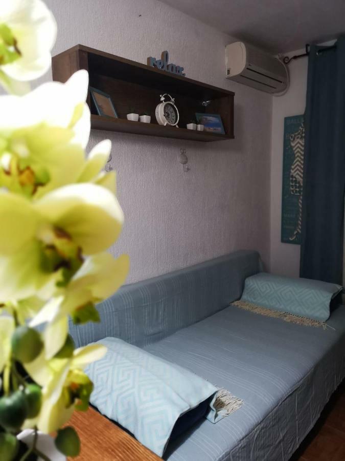 Apartmani Sarm Vir Buitenkant foto